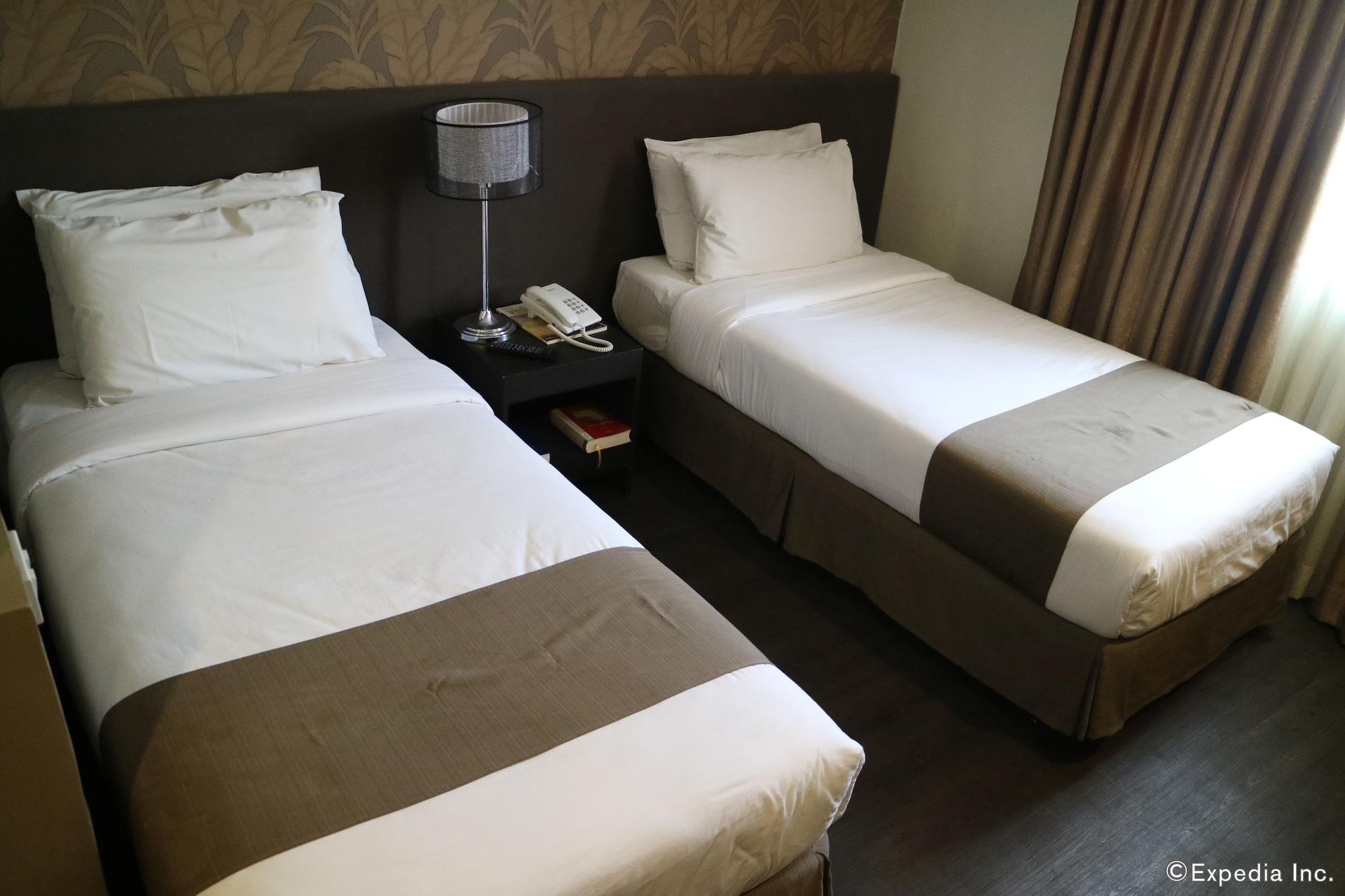 Gt Hotel Iloilo Kültér fotó