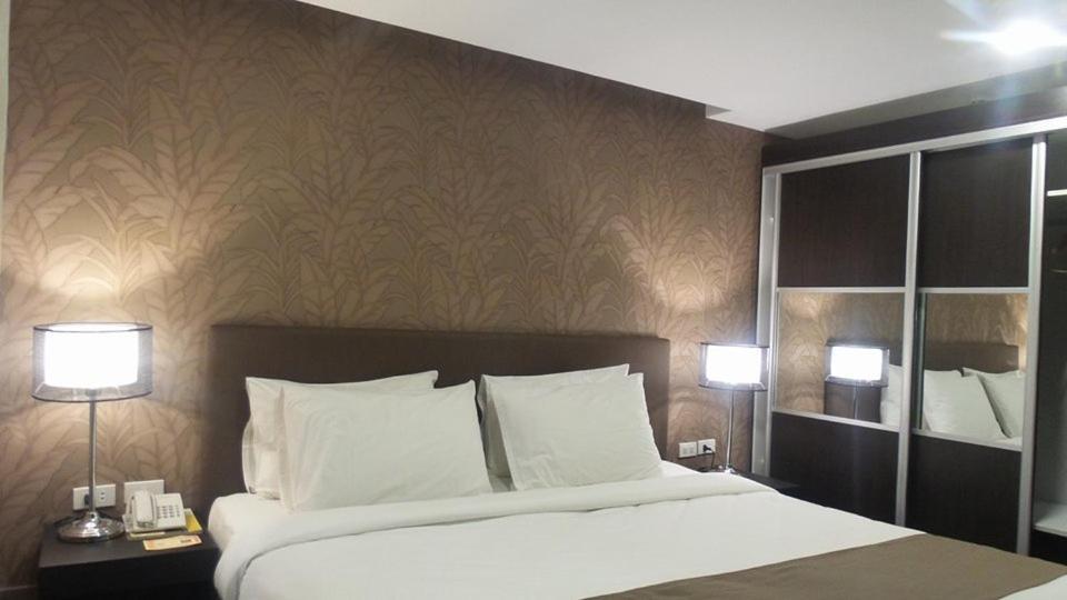 Gt Hotel Iloilo Szoba fotó